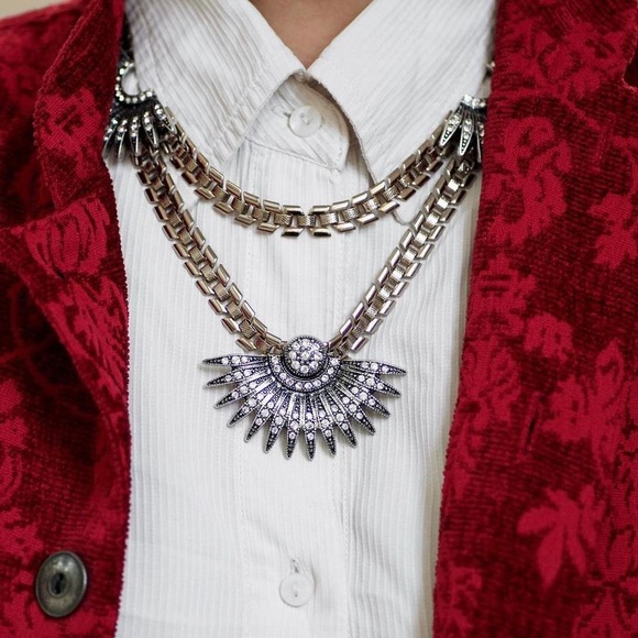 Lulu Frost Vintage Beacon Statement Necklace - Picture 3 of 13